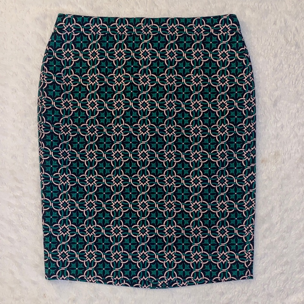 J. Crew Green and Cream Geometric Patterned Pencil Skirt